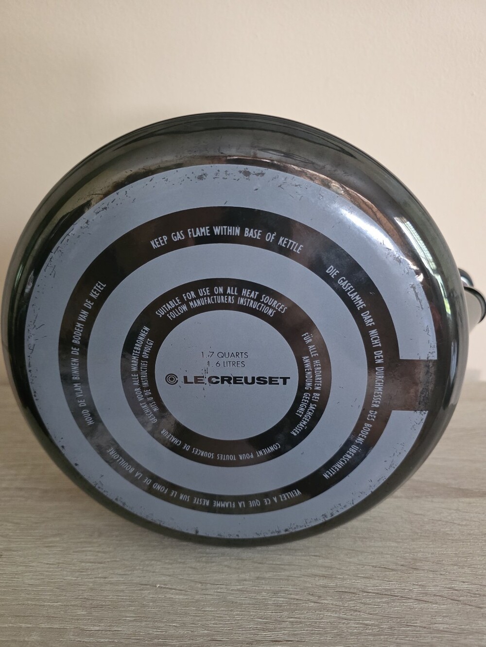 Le Creuset 1.7 Qt Whistling Tea Kettle EUC - Picture 7 of 8